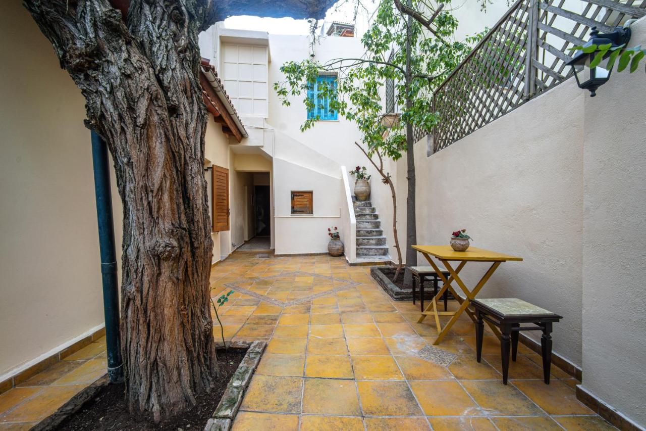 Luxurious Villa At Mets Афины Экстерьер фото