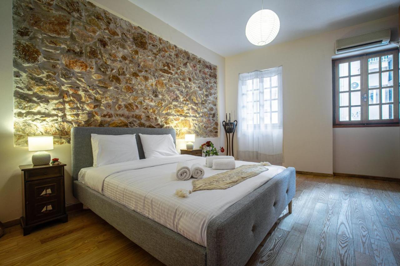 Luxurious Villa At Mets Афины Экстерьер фото