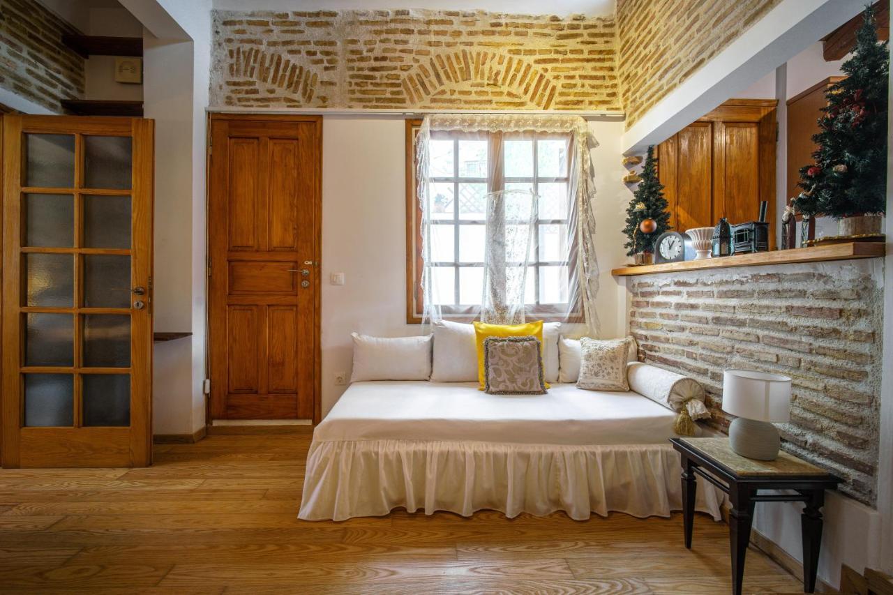 Luxurious Villa At Mets Афины Экстерьер фото