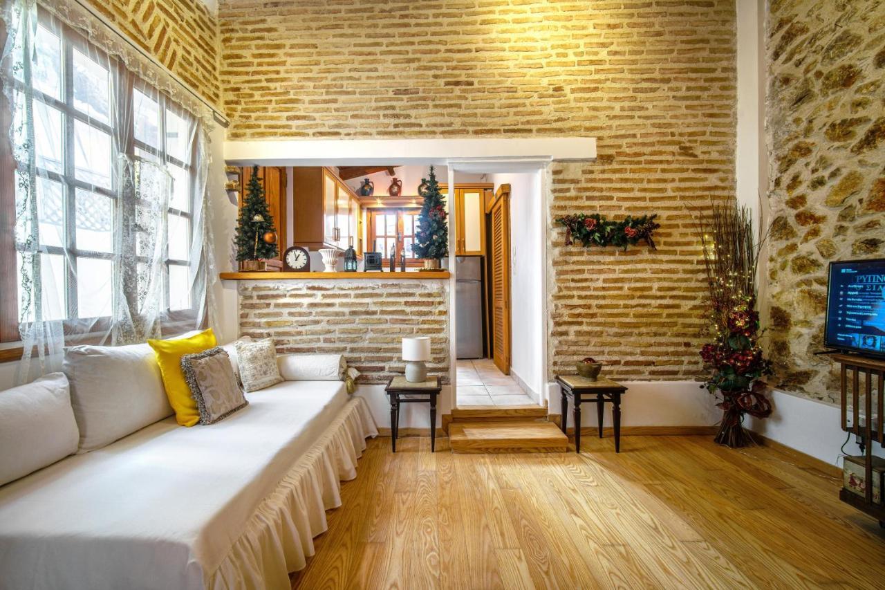 Luxurious Villa At Mets Афины Экстерьер фото