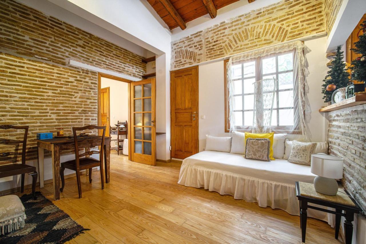 Luxurious Villa At Mets Афины Экстерьер фото